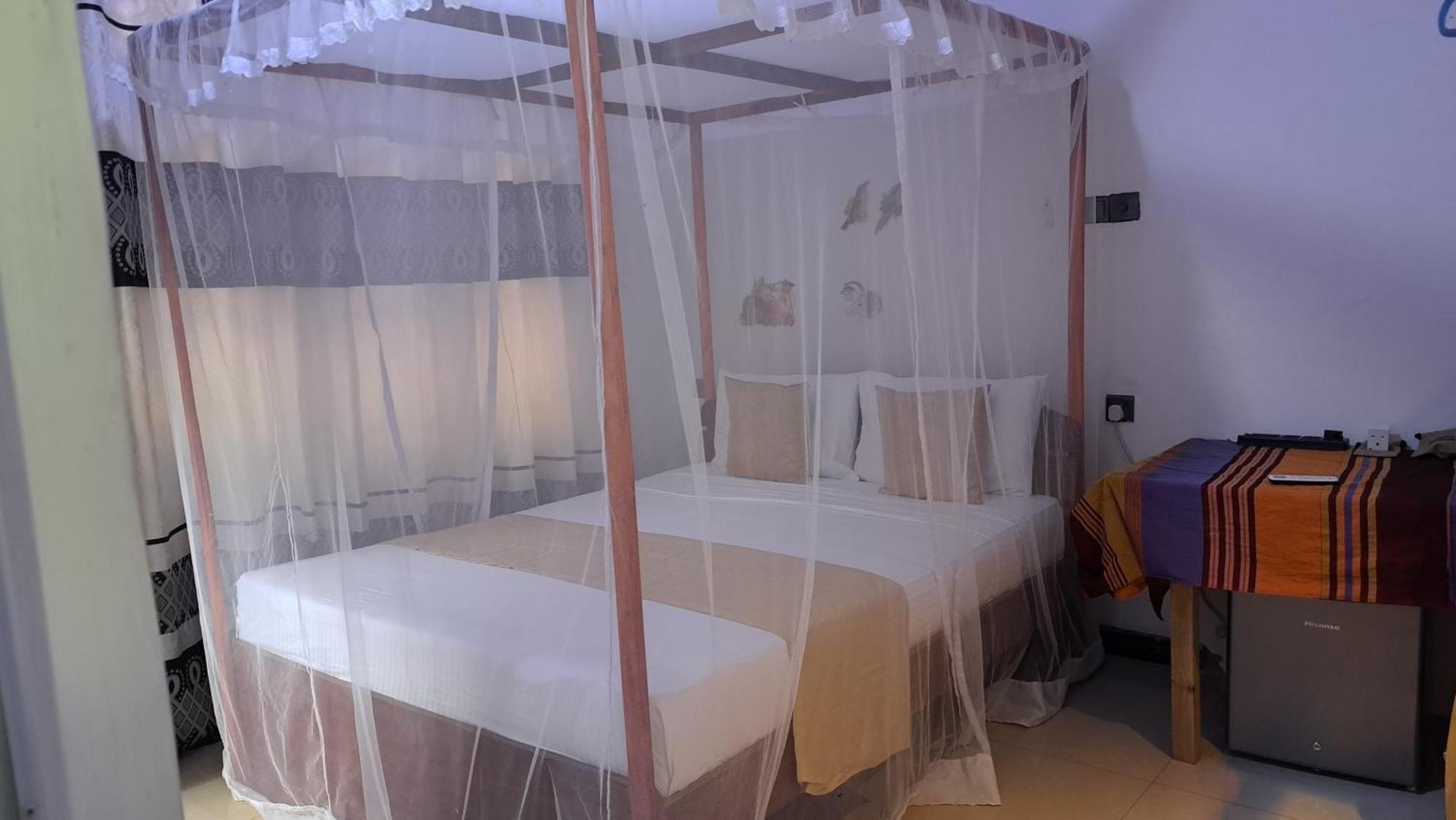 Kavidi Villa Home Stay Tangalle Szoba fotó